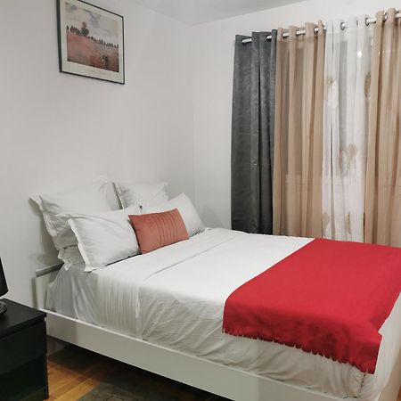 Appartement Meubles A Villeurbanne Lyon Exteriör bild